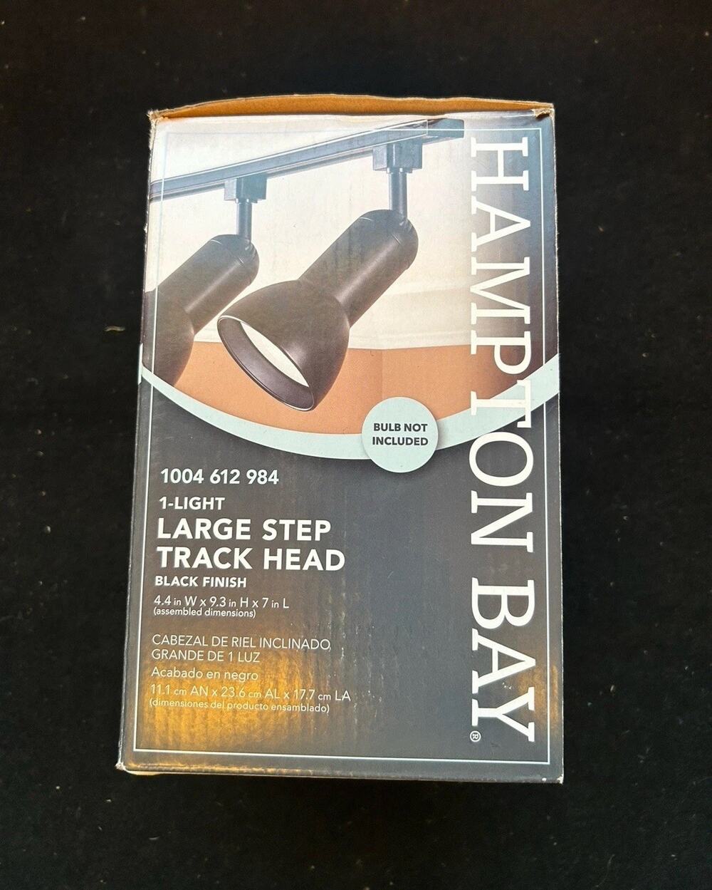 1-Light Black Linear Track Lighting R30/PAR30 Large Step Head